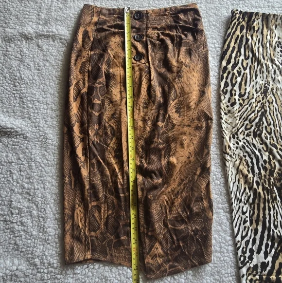 Animal Print Midi Skirts Set Of 2 - Picture 14 of 15